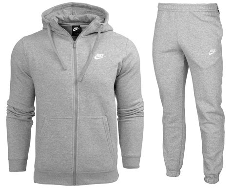 herrenbekleidung nike trainingsanzug set aus fleece in schwarz|Nike tech fleece jogginghosen.